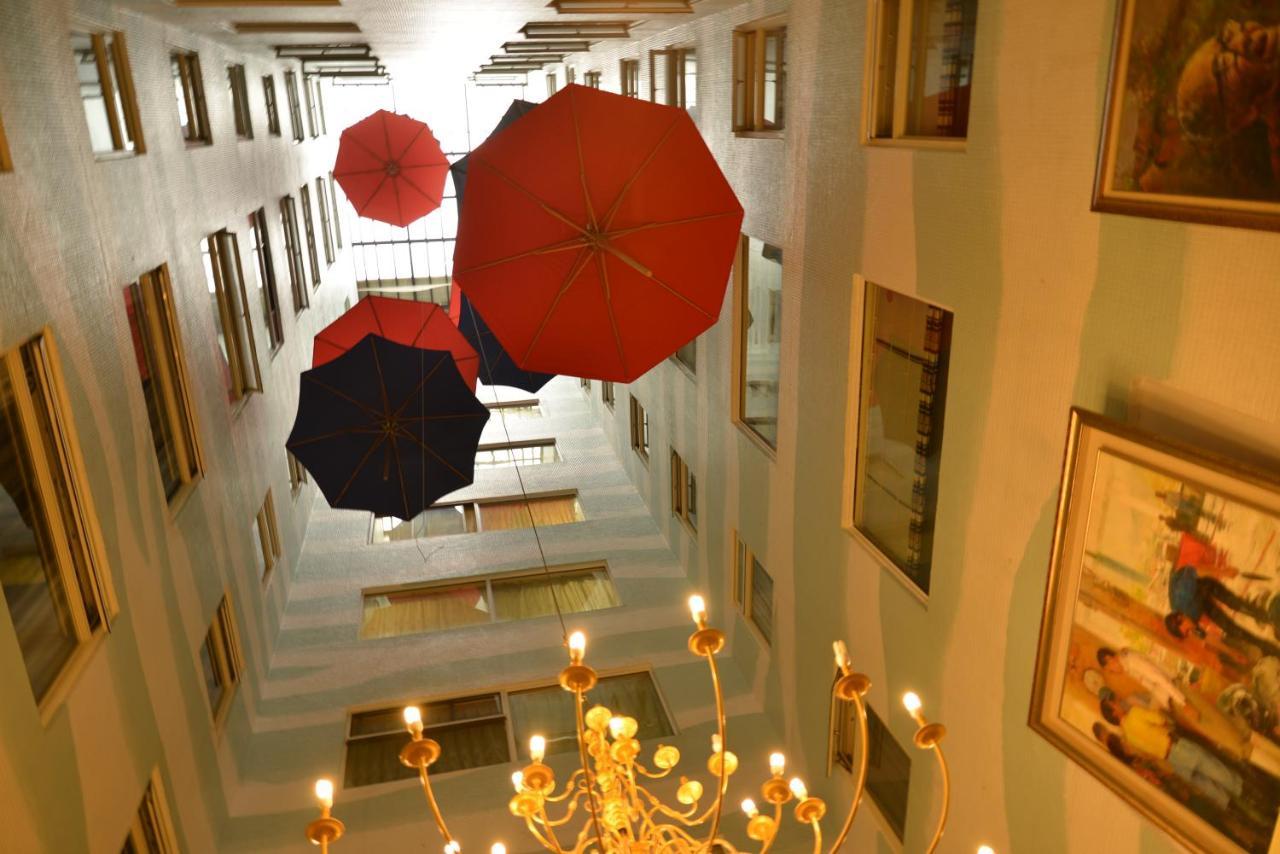 Kingship Hotel Kaohsiung Inter Continental Exteriör bild