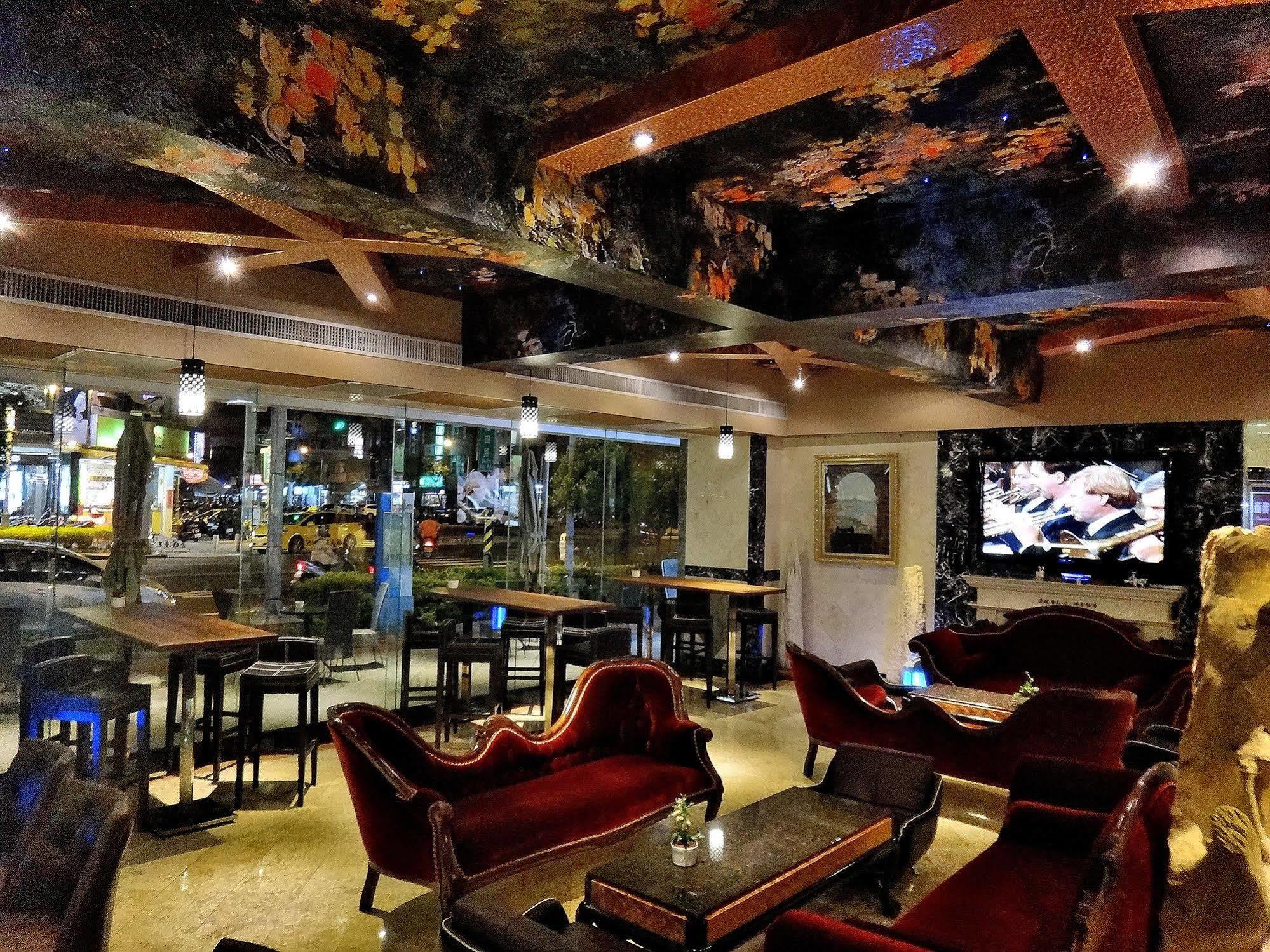 Kingship Hotel Kaohsiung Inter Continental Exteriör bild