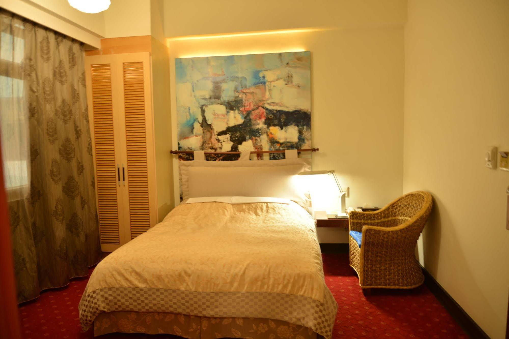 Kingship Hotel Kaohsiung Inter Continental Exteriör bild