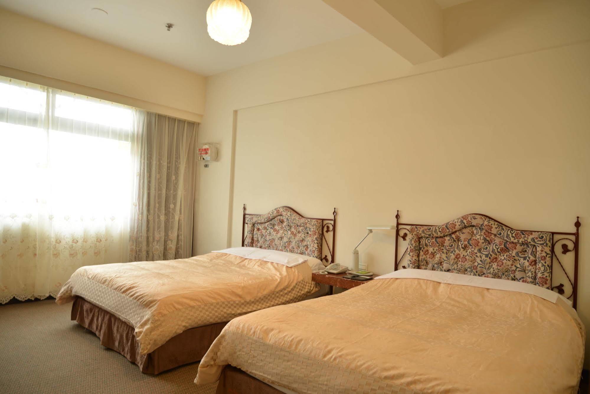 Kingship Hotel Kaohsiung Inter Continental Exteriör bild