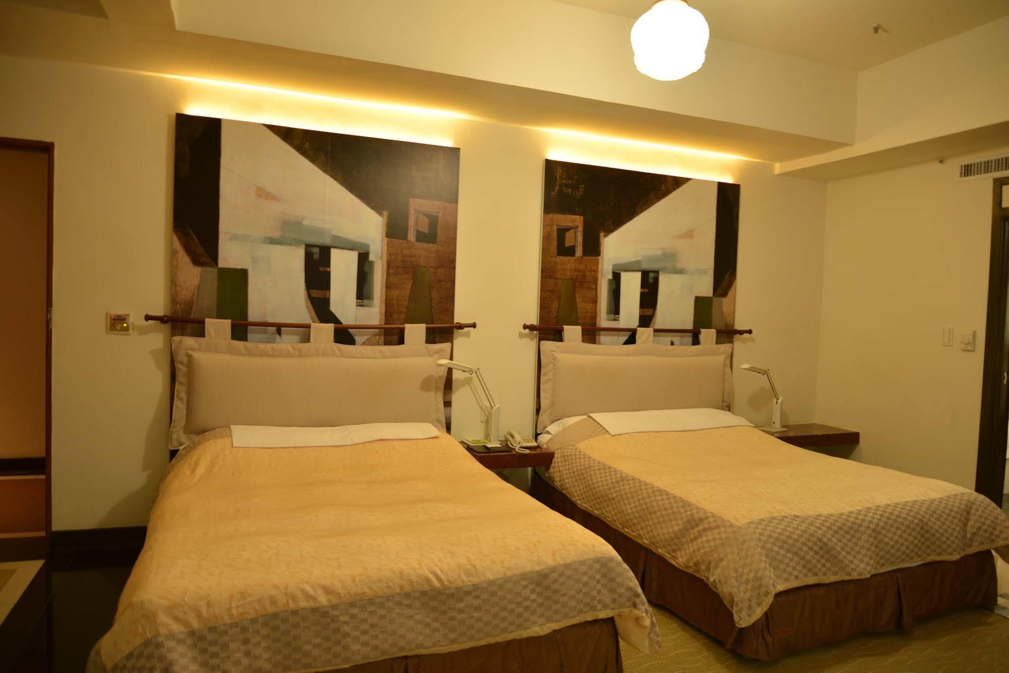 Kingship Hotel Kaohsiung Inter Continental Exteriör bild