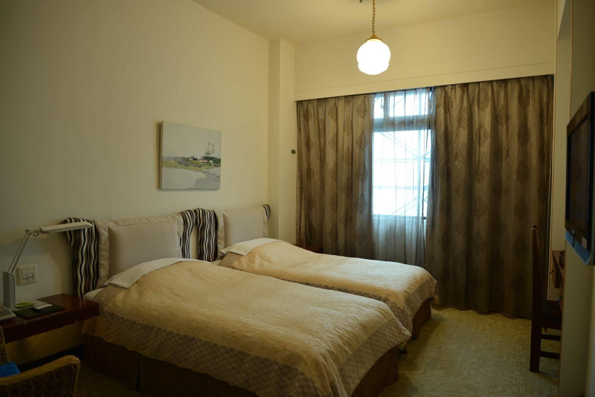 Kingship Hotel Kaohsiung Inter Continental Exteriör bild